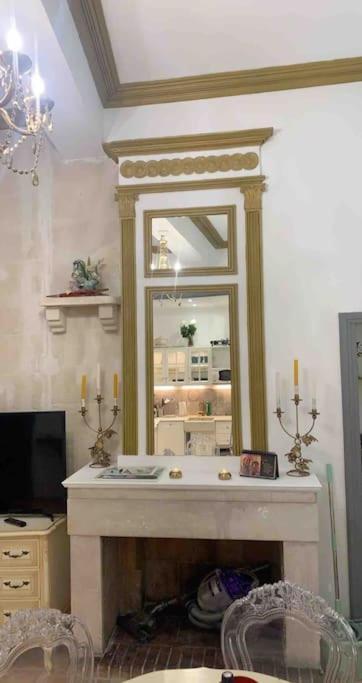 Magnifique Appartement Plein Coeur Avignon Intra-Muros Bagian luar foto
